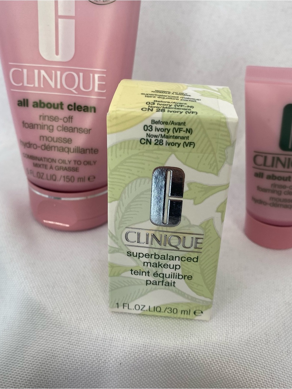Lot of 15 Pieces Clinique Makeup & Skincare items - Picture 2 of 16